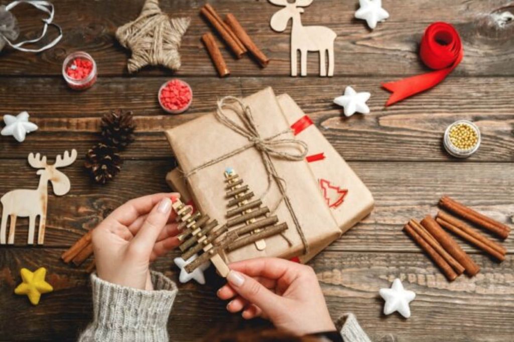 Gửi Quà Handmade Đi Canada Nhanh Chóng